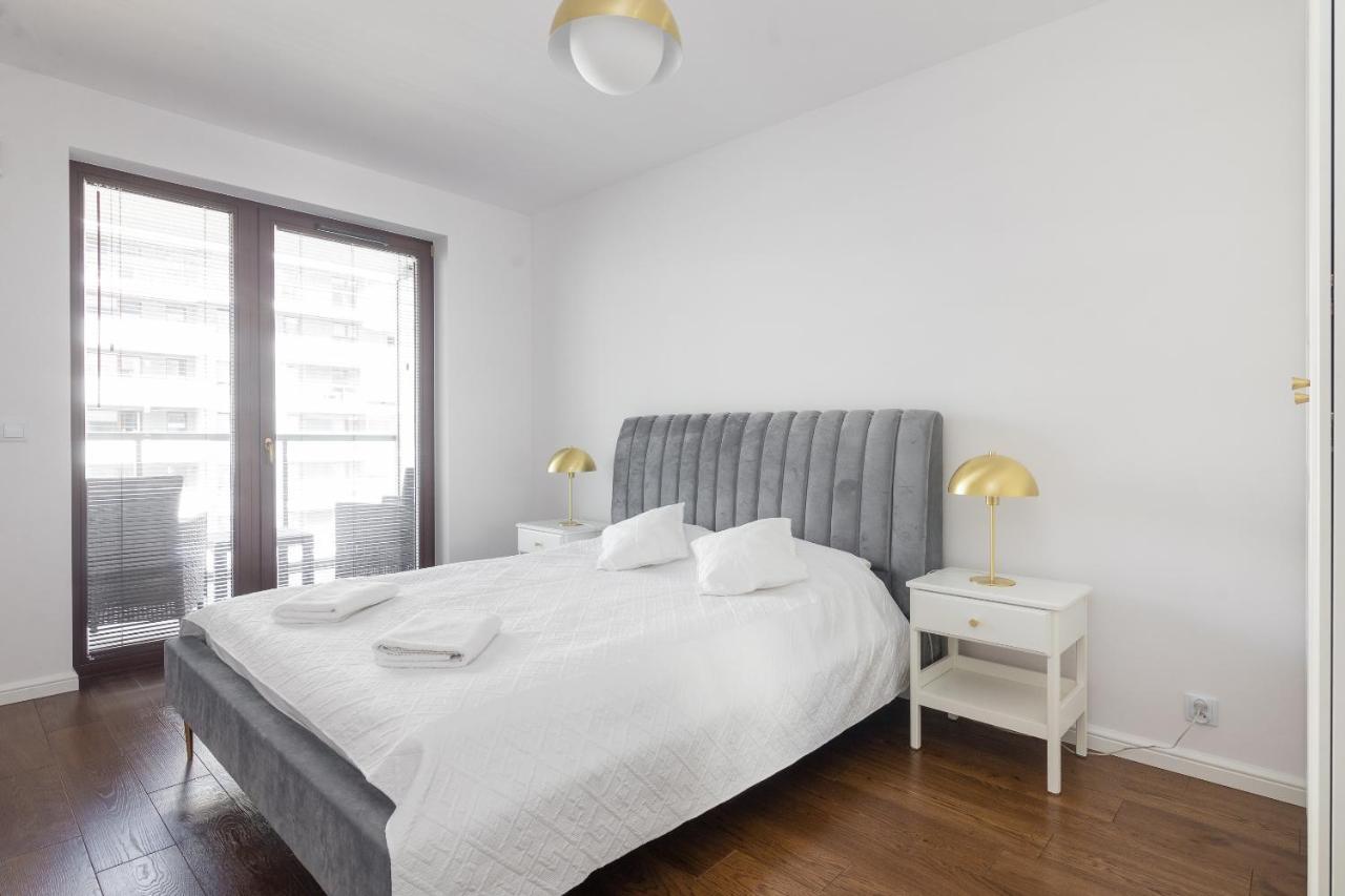 Burakowska Pastel Elegant Apartment وارسو المظهر الخارجي الصورة