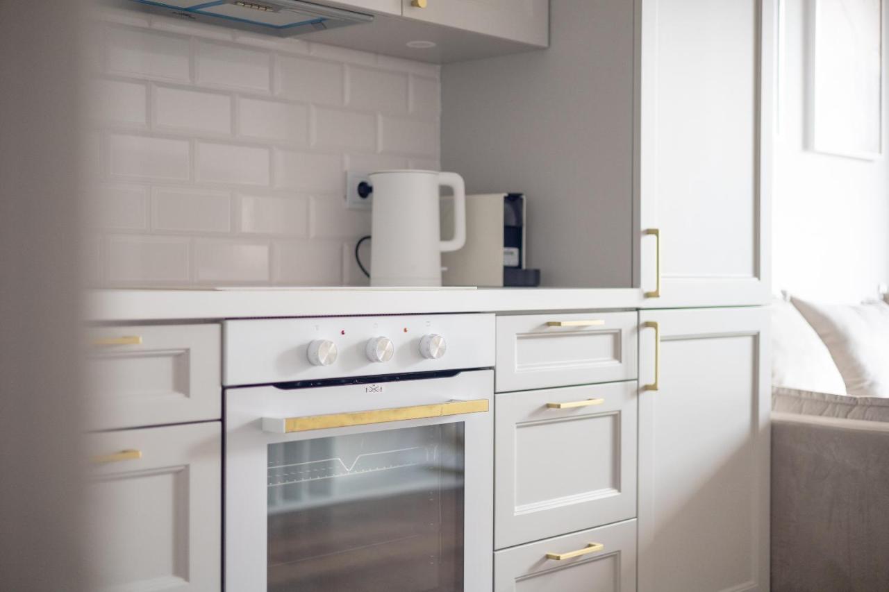 Burakowska Pastel Elegant Apartment وارسو المظهر الخارجي الصورة